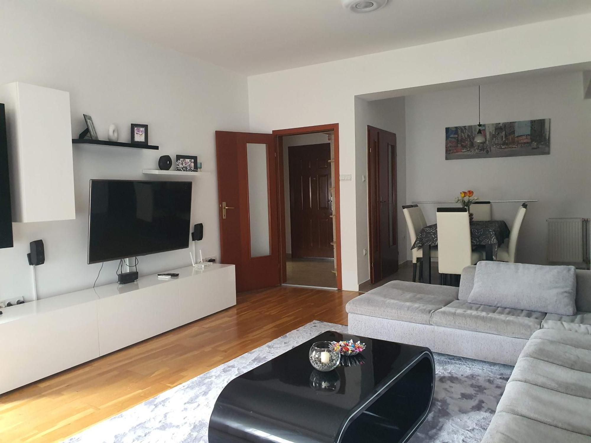 Iva Lux Stan Na Dan Apartment Banja Luka Exterior photo